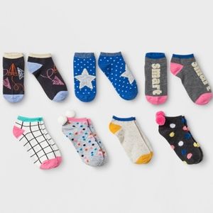 Girls 7 pack Pom Socks